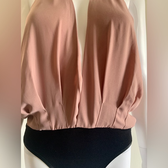 NWOT Marciano Dominica Tie-Back Bodysuit in Rose Gold - Picture 2 of 7